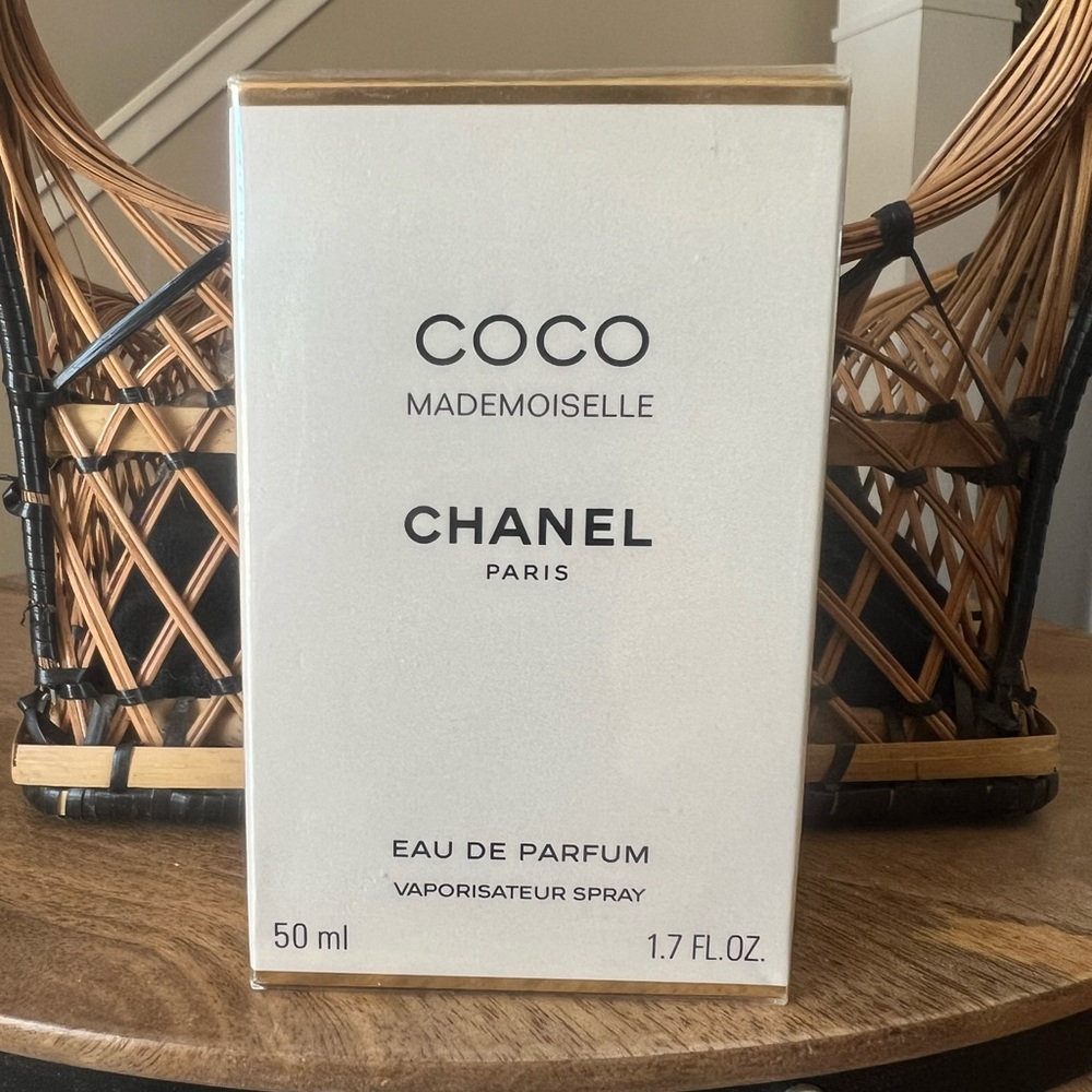 COCO
MADEMOISELLE
